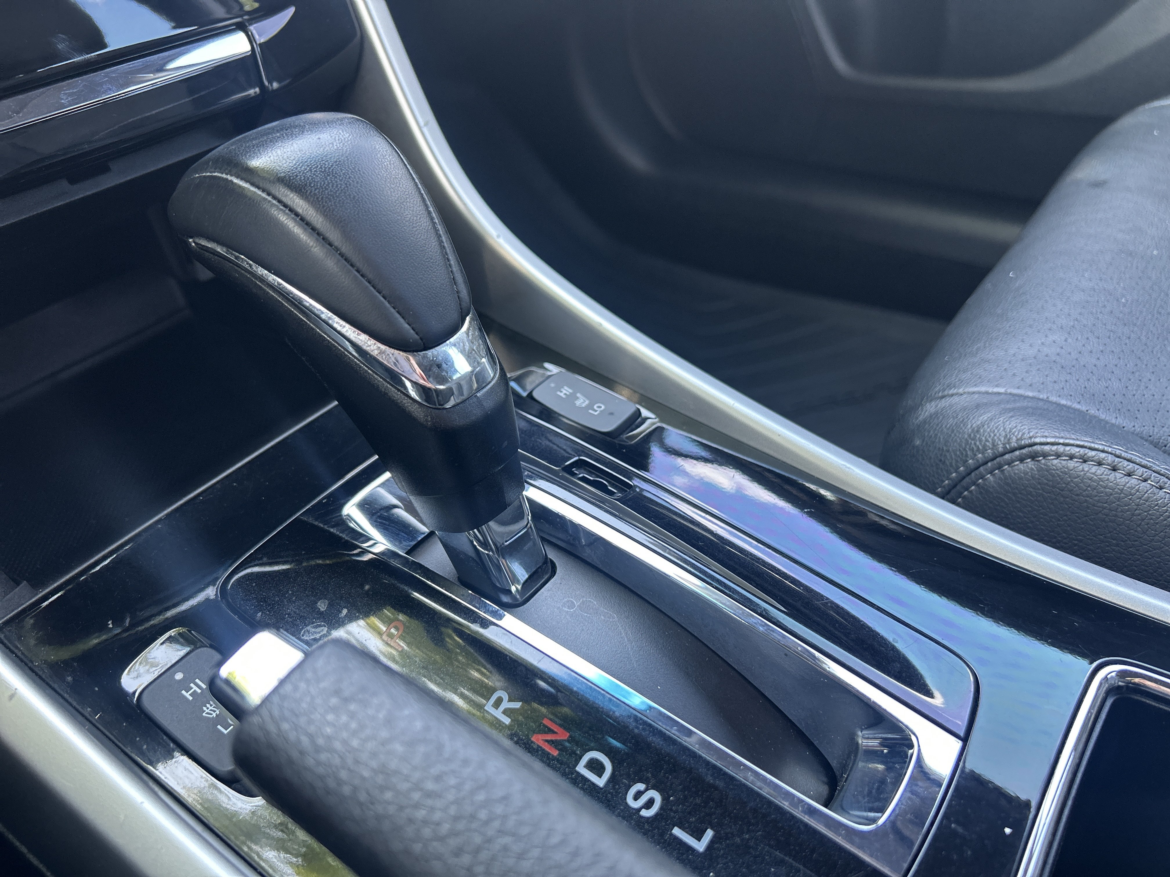 Used 2016 Honda Accord EX-L image 16