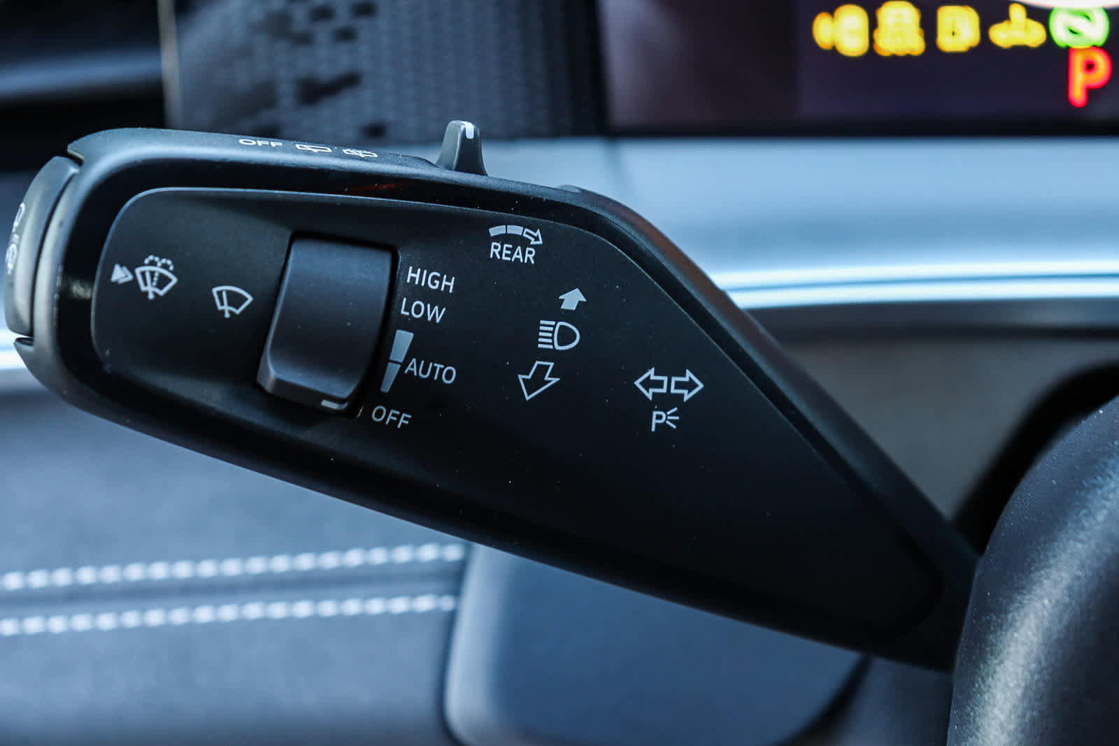 New 2026 Volkswagen Tiguan SE R-Line image 21