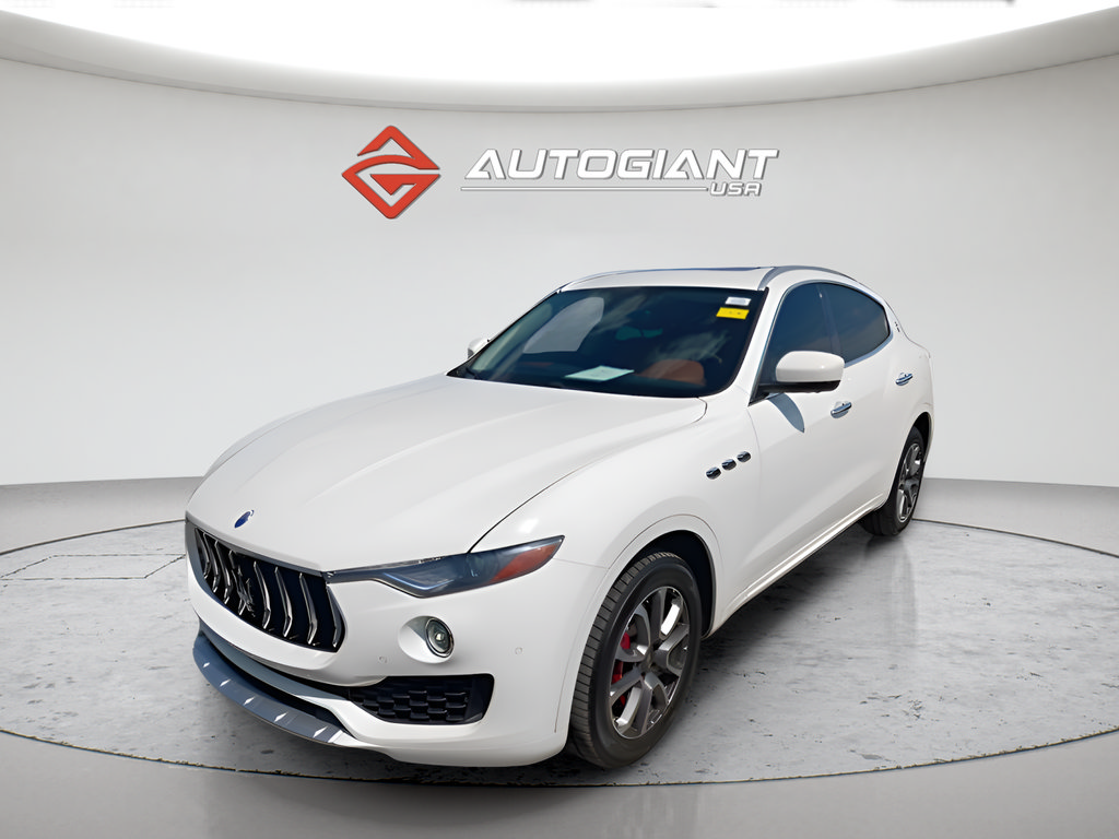Used 2017 Maserati Levante S AWD/4WD image 2