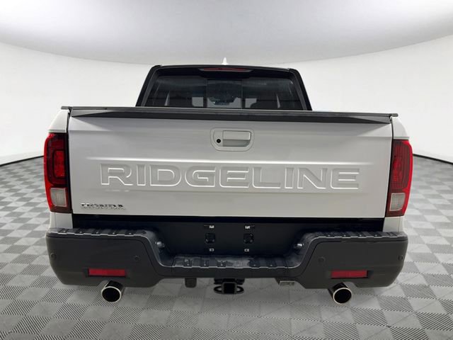 New 2026 Honda Ridgeline Black Edition image 4