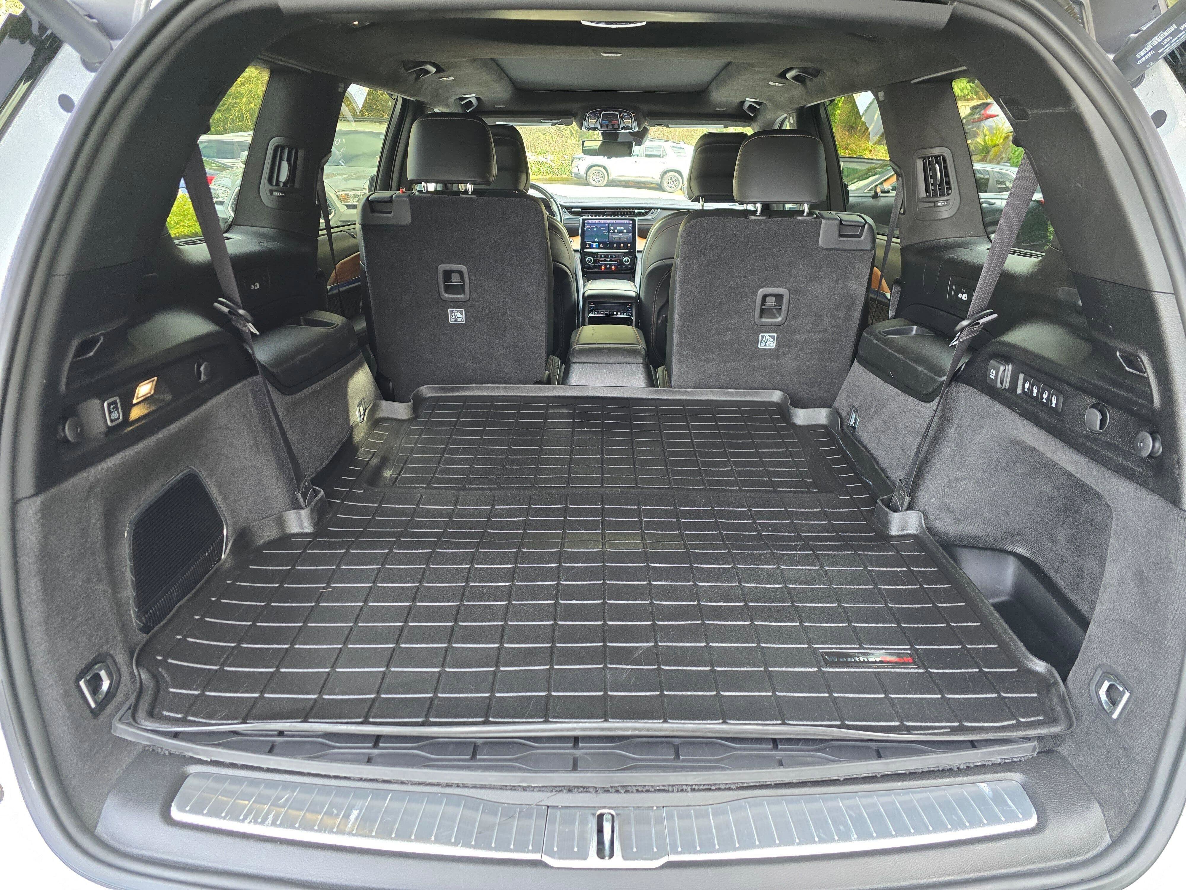 Used 2021 Jeep Grand Cherokee L Summit image 16