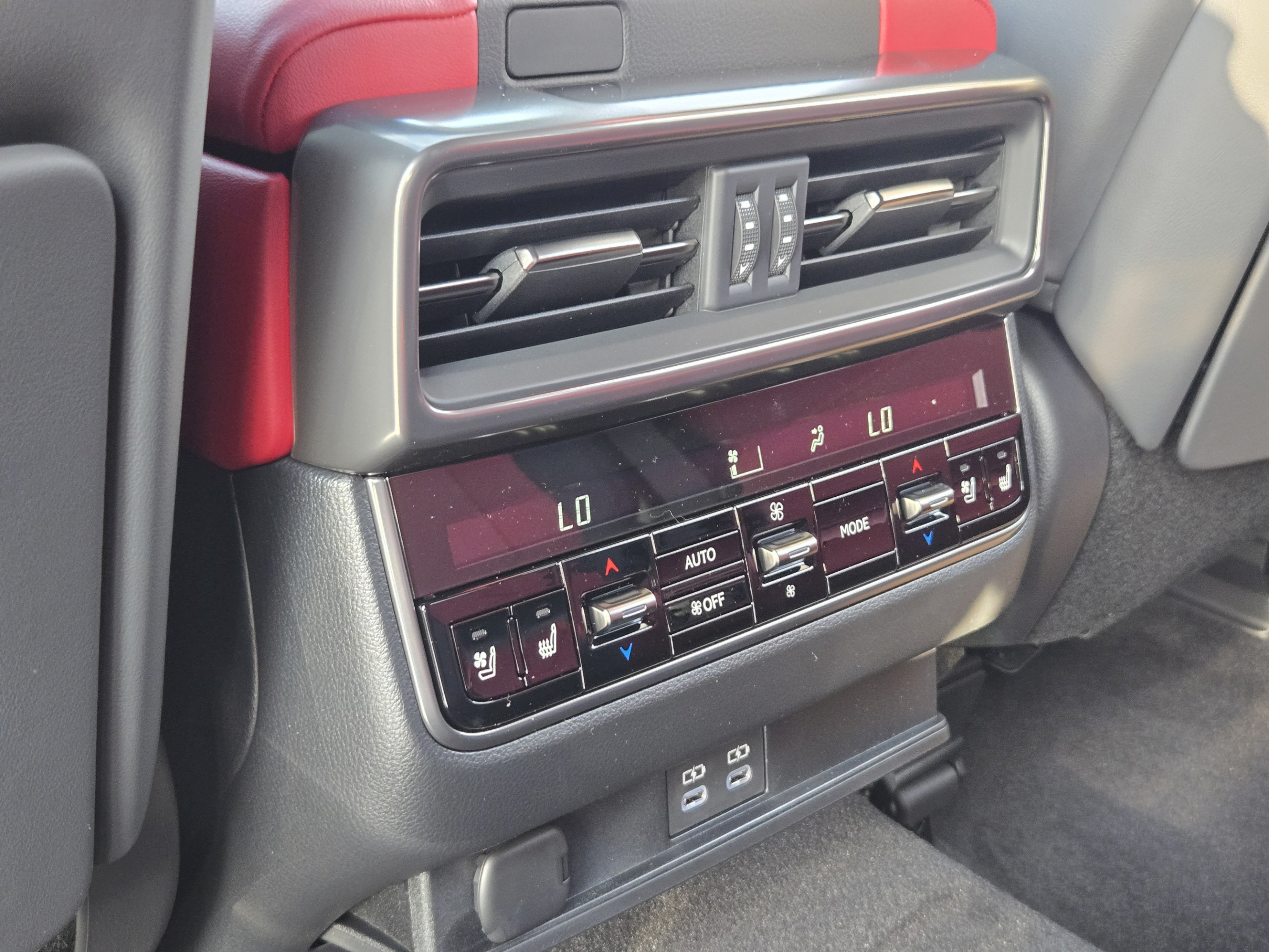 New 2026 Lexus LX 600 F Sport AWD/4WD image 21