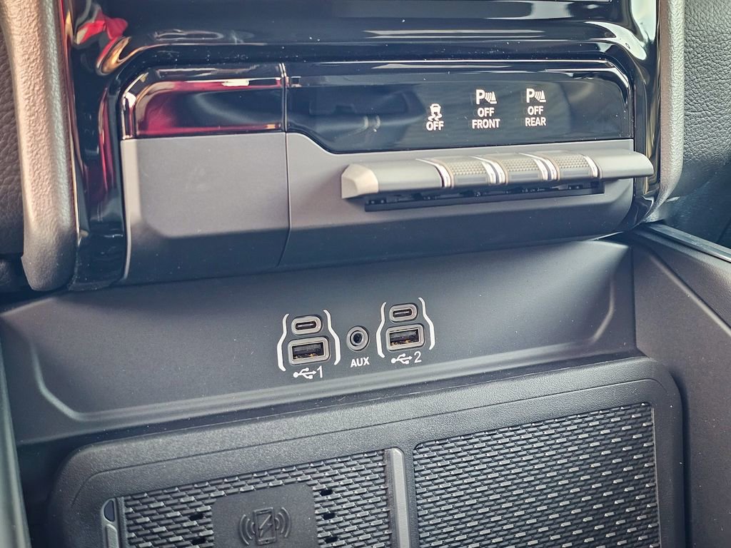New 2026 RAM 1500 Big Horn AWD/4WD image 30