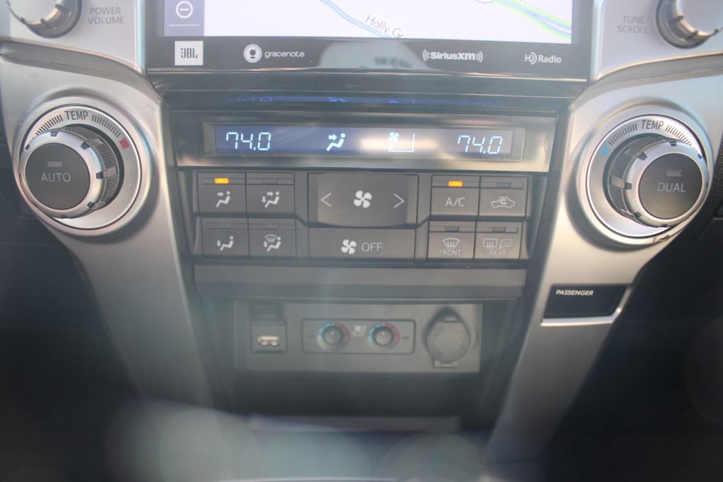 Used 2022 Toyota 4Runner Limited image 29