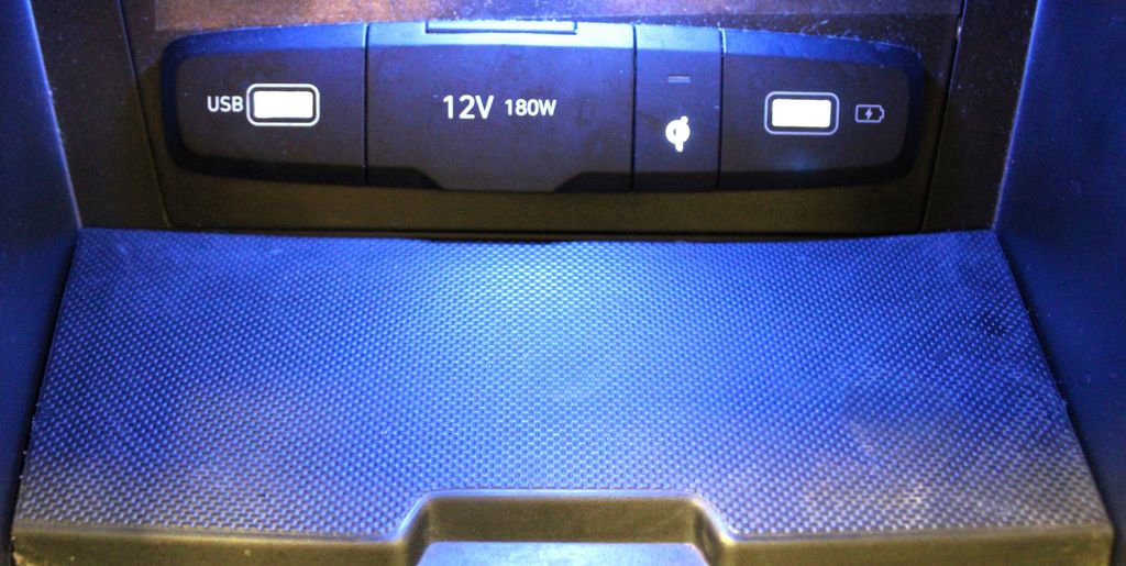 Used 2022 Hyundai Tucson Limited image 25