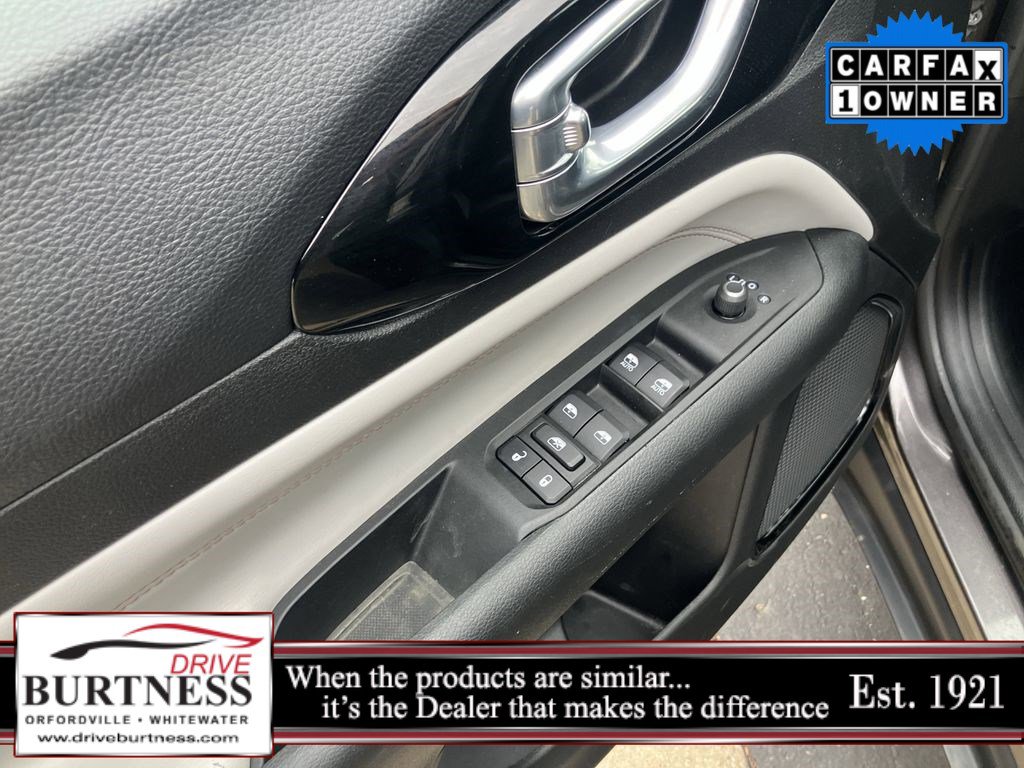 Used 2022 Jeep Compass Limited image 12