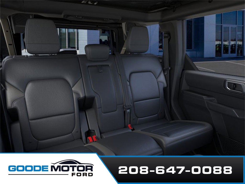 New 2025 Ford Bronco Outer Banks image 11