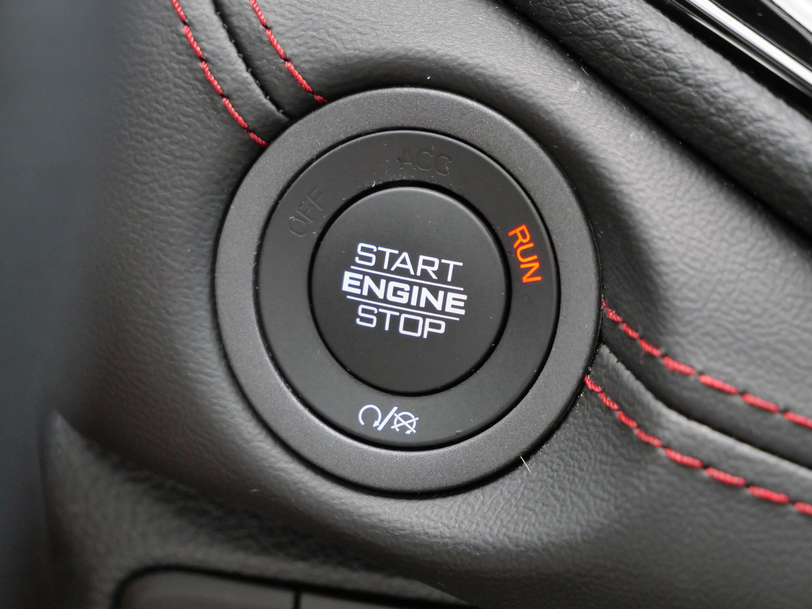 Used 2024 Dodge Durango GT image 30