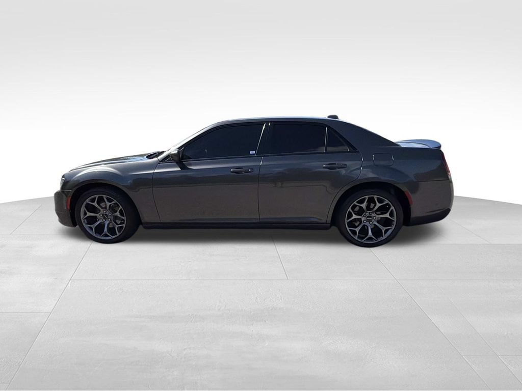 Used 2017 Chrysler 300 S RWD image 6