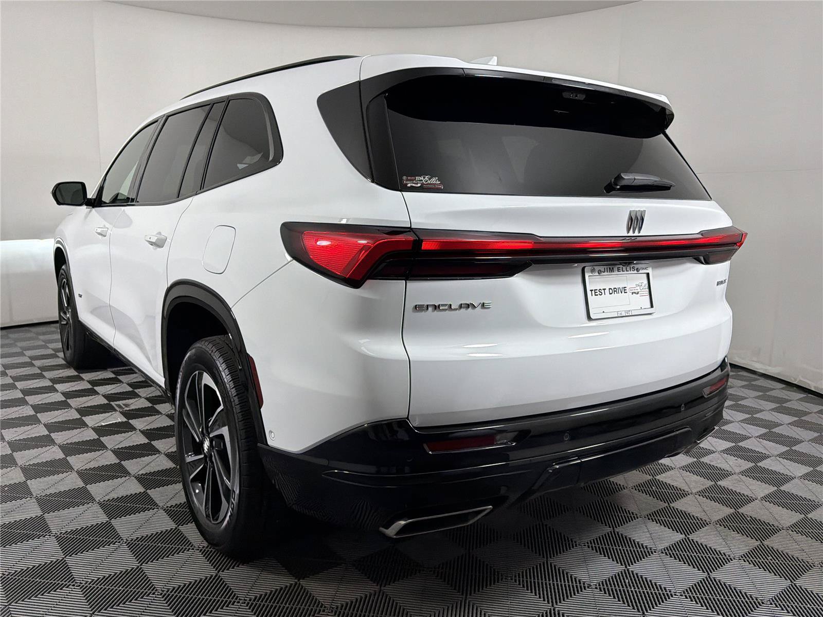 New 2026 Buick Enclave Sport Touring w/ Super Cruise Package FWD image 4