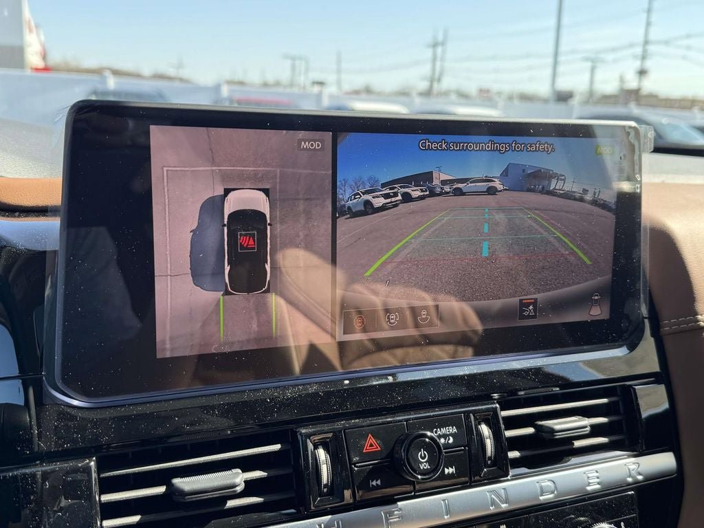 New 2026 Nissan Pathfinder Platinum AWD/4WD image 21