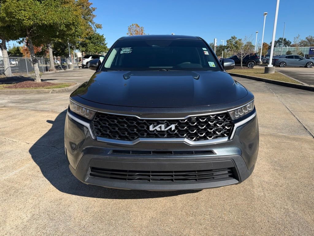 Used 2022 Kia Sorento LX image 8