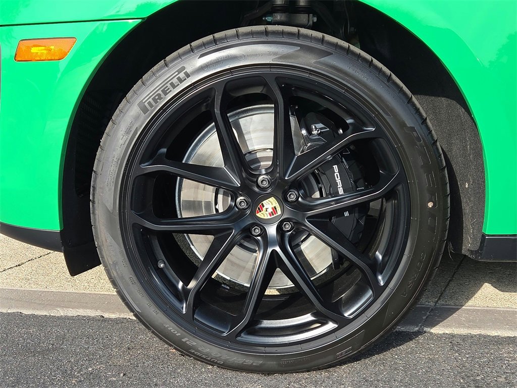 New 2026 Porsche Macan GTS image 23