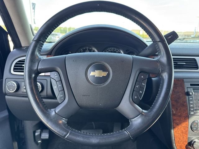 Used 2007 Chevrolet Tahoe LTZ w/ LTZ Preferred Equipment Group AWD/4WD image 18