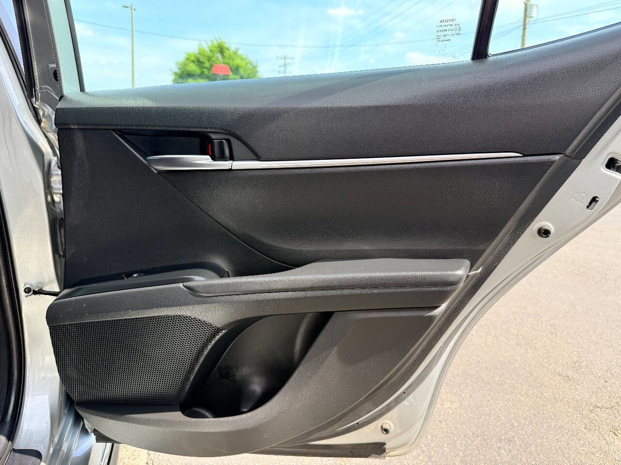Used 2020 Toyota Camry TRD FWD image 32