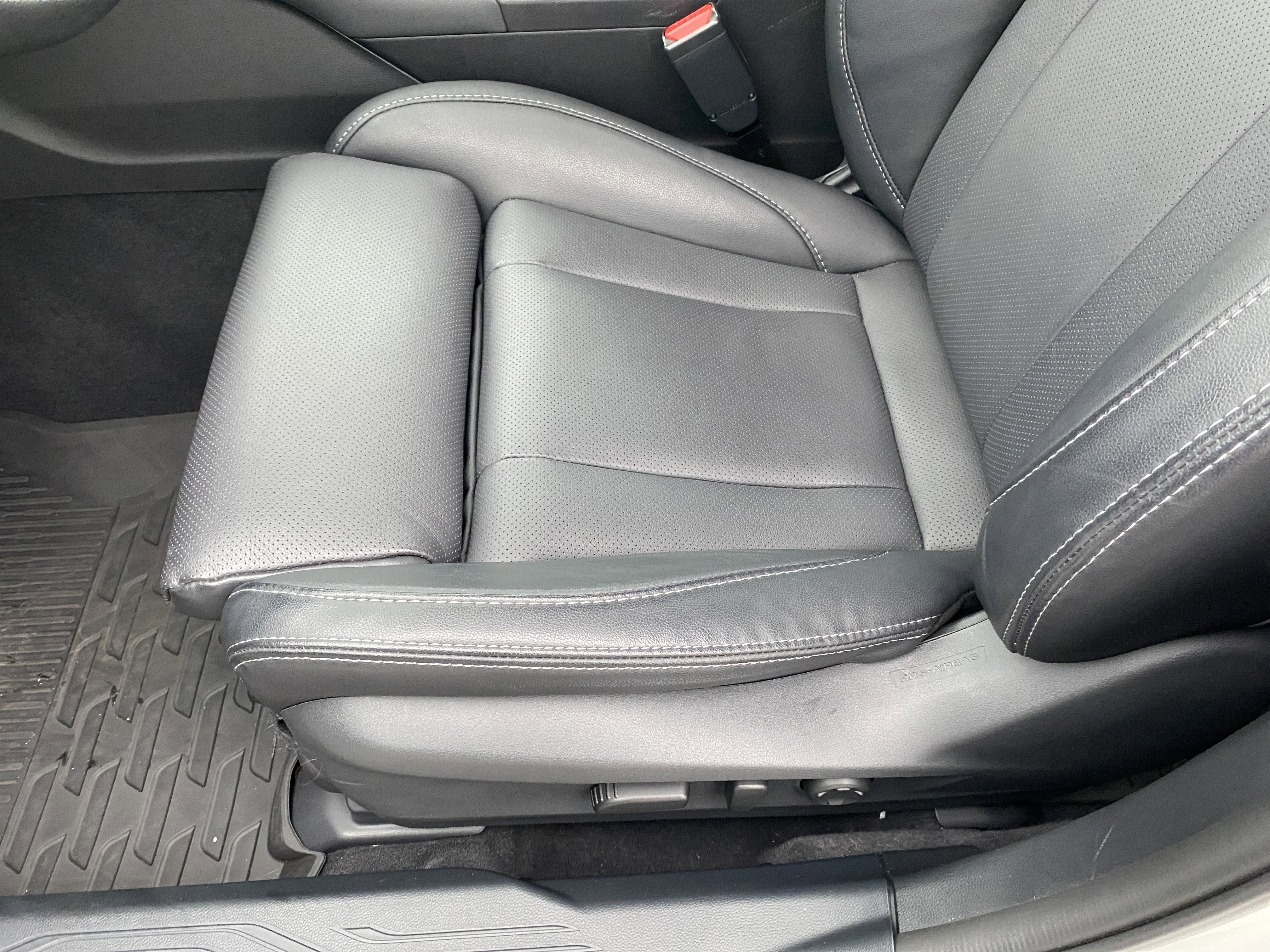 Used 2025 Subaru Outback Limited image 14