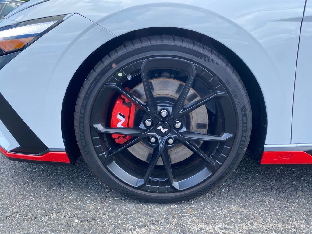 New 2026 Hyundai Elantra N FWD image 9
