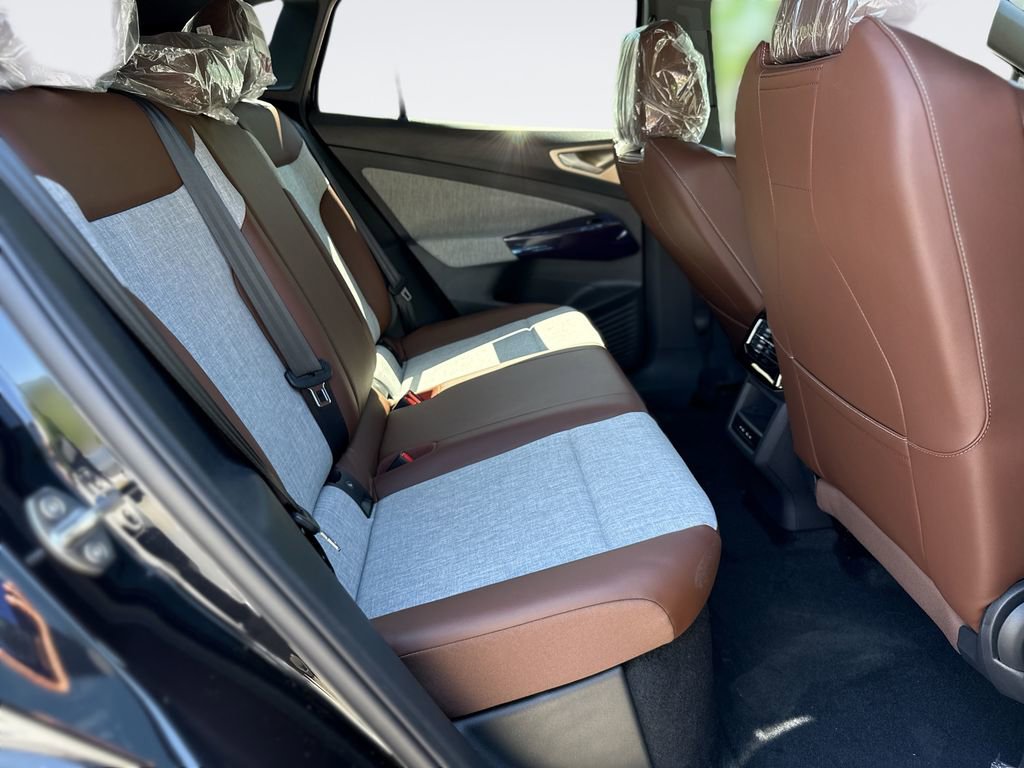 New 2026 Volkswagen ID.4 Pro AWD/4WD image 22