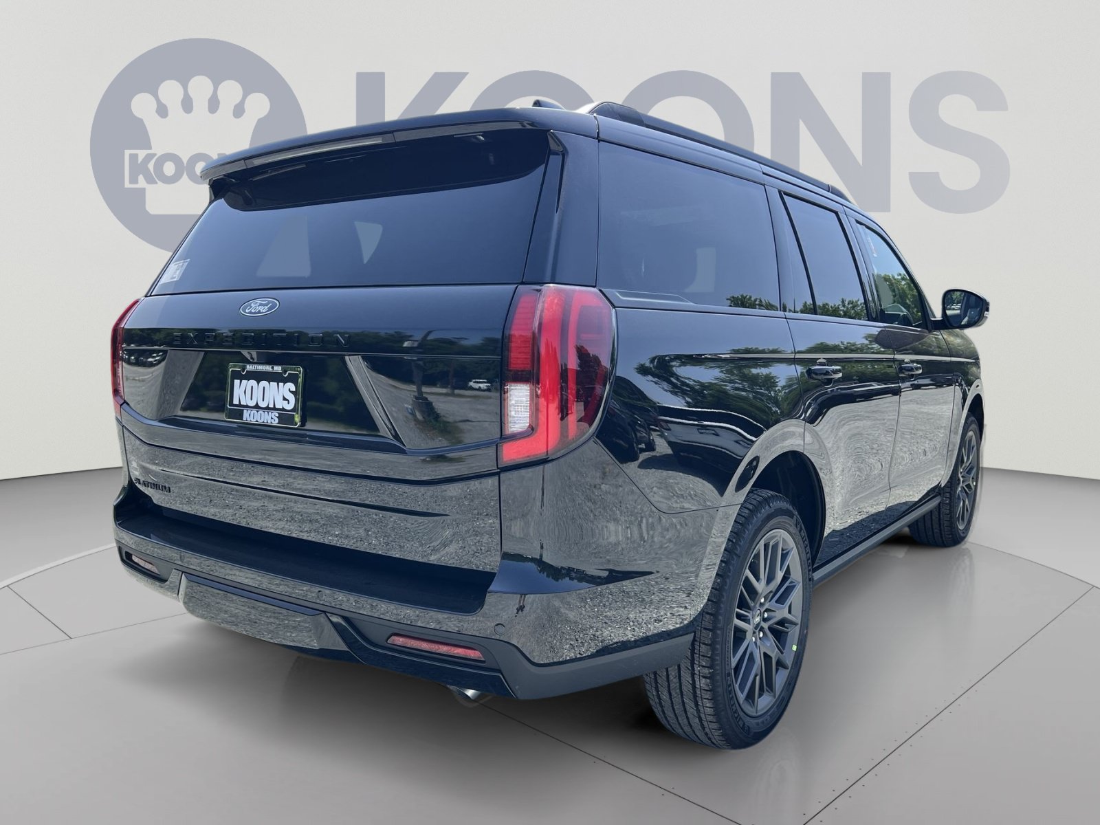New 2027 Ford Expedition Platinum w/ Stealth Appearance Package AWD/4WD image 7