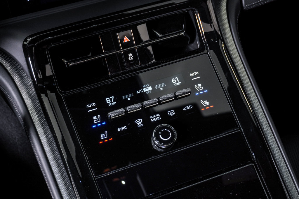 New 2026 Porsche Panamera 4 AWD/4WD image 23