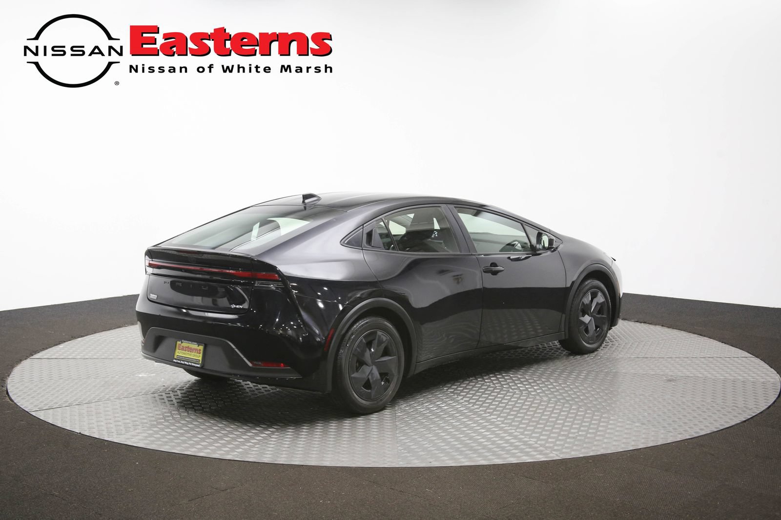 Used 2023 Toyota Prius LE FWD image 39