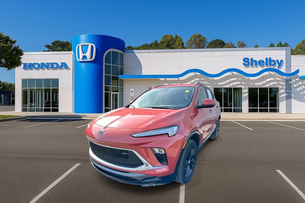 Used 2024 Buick Encore GX Sport Touring image 4