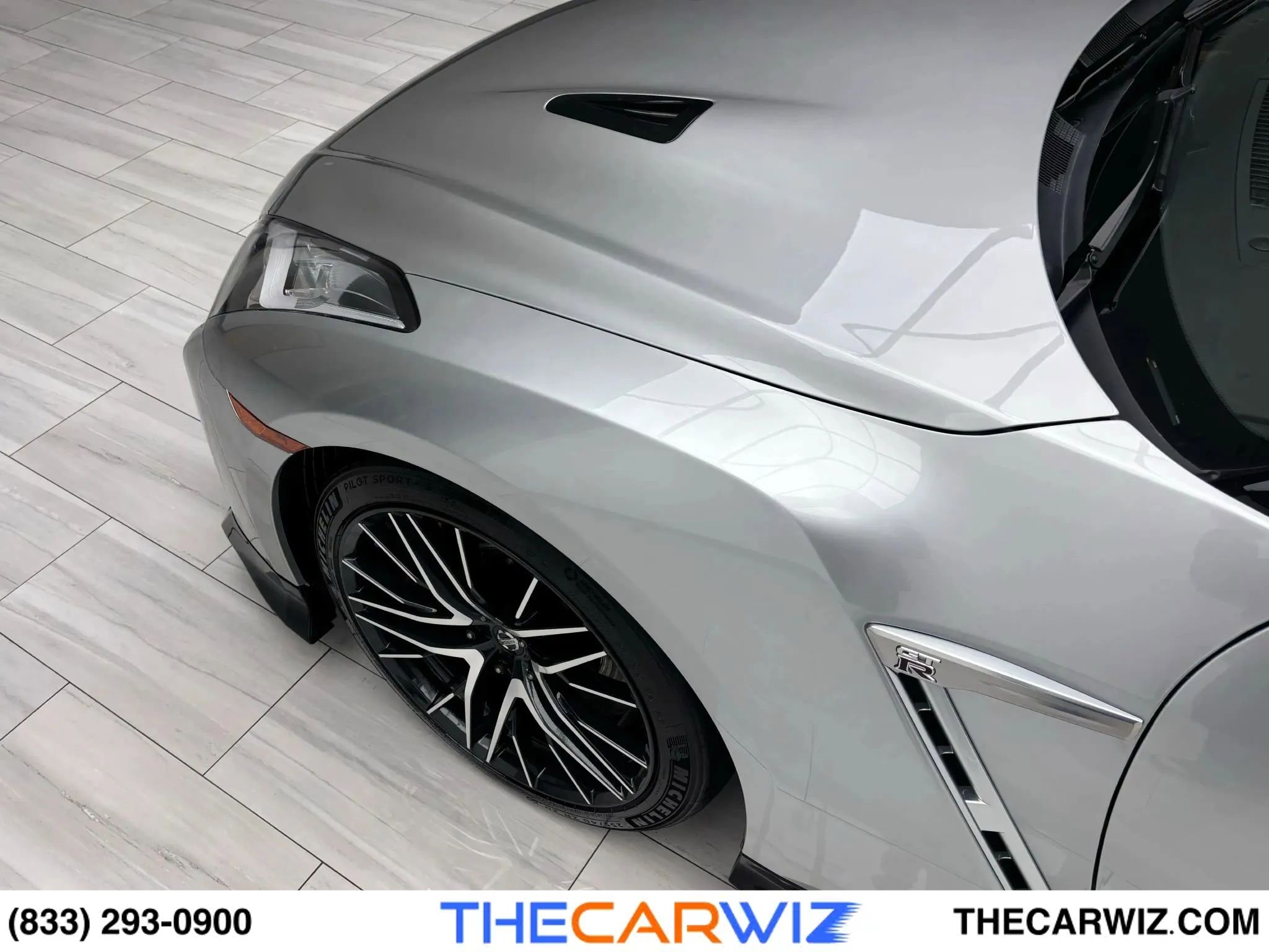 Used 2023 Nissan GT-R Premium w/ Premium Interior Package image 10