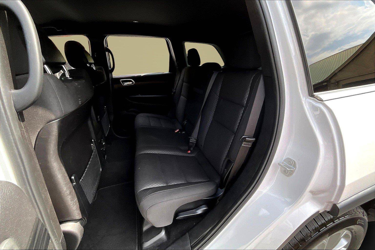 Used 2021 Jeep Grand Cherokee Laredo AWD/4WD image 27