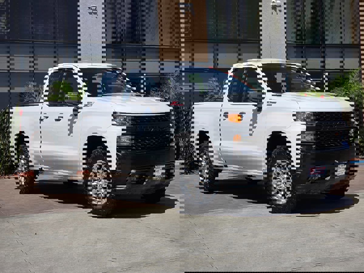 Used 2021 Chevrolet Silverado 1500 W/T w/ Z71 Off-Road Package image 3