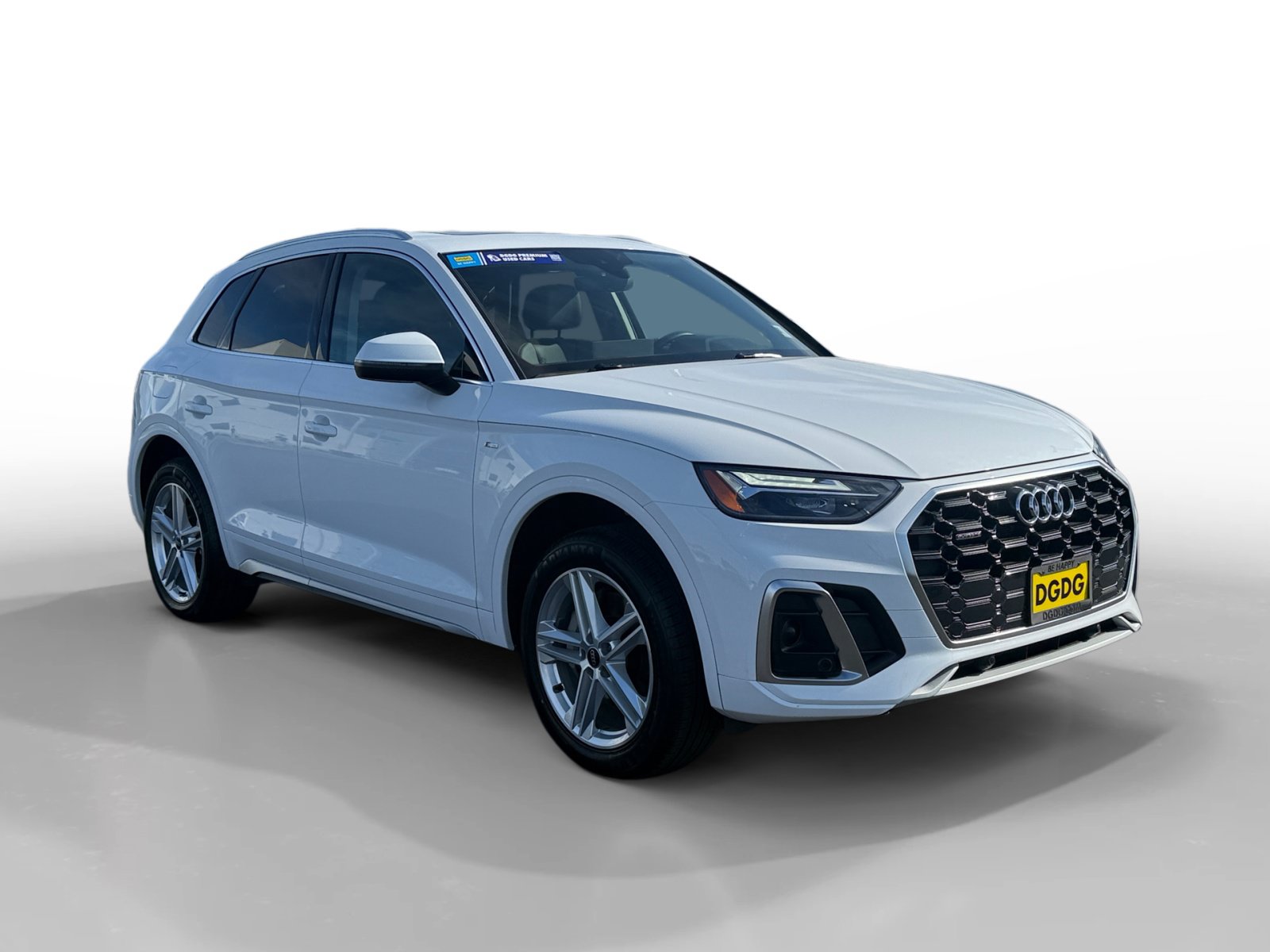 Used 2024 Audi Q5 e Premium w/ Convenience Package AWD/4WD image 7