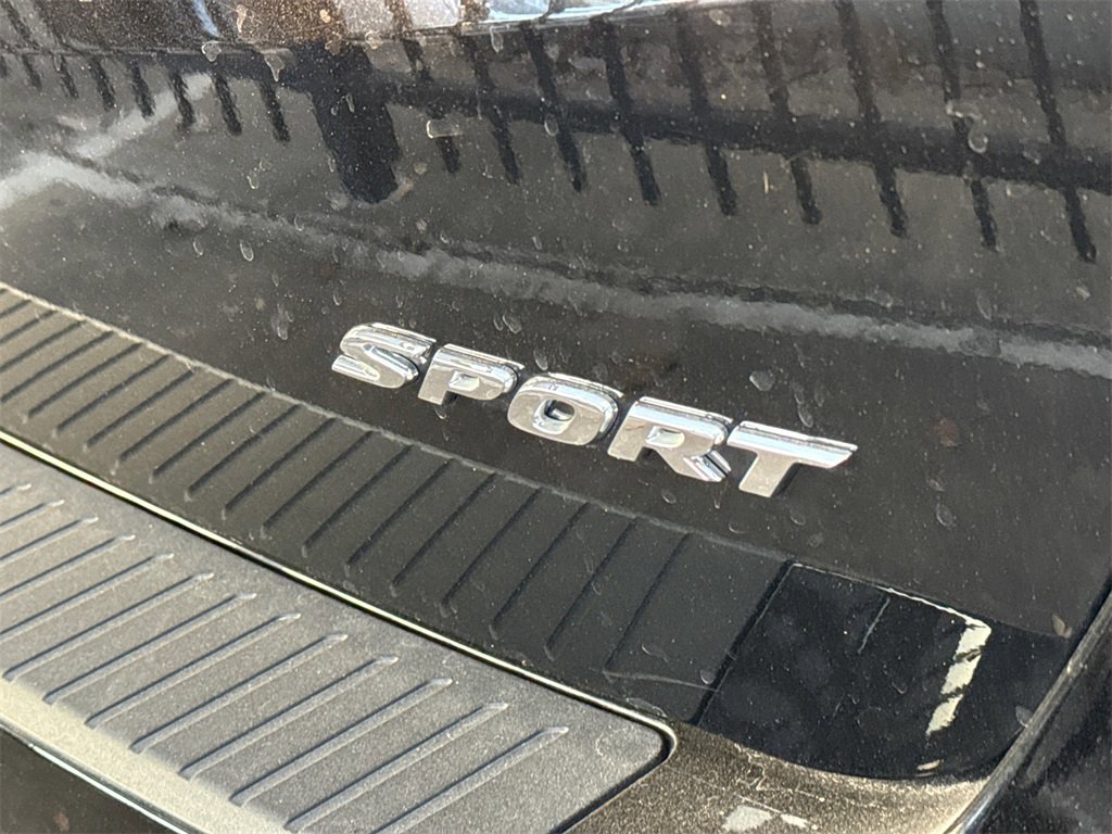 Used 2025 Honda Odyssey Sport-L image 9