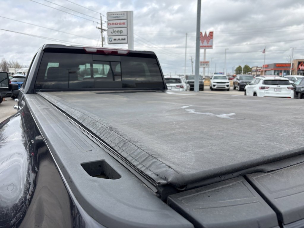 Used 2024 GMC Sierra 3500 Denali Ultimate image 5