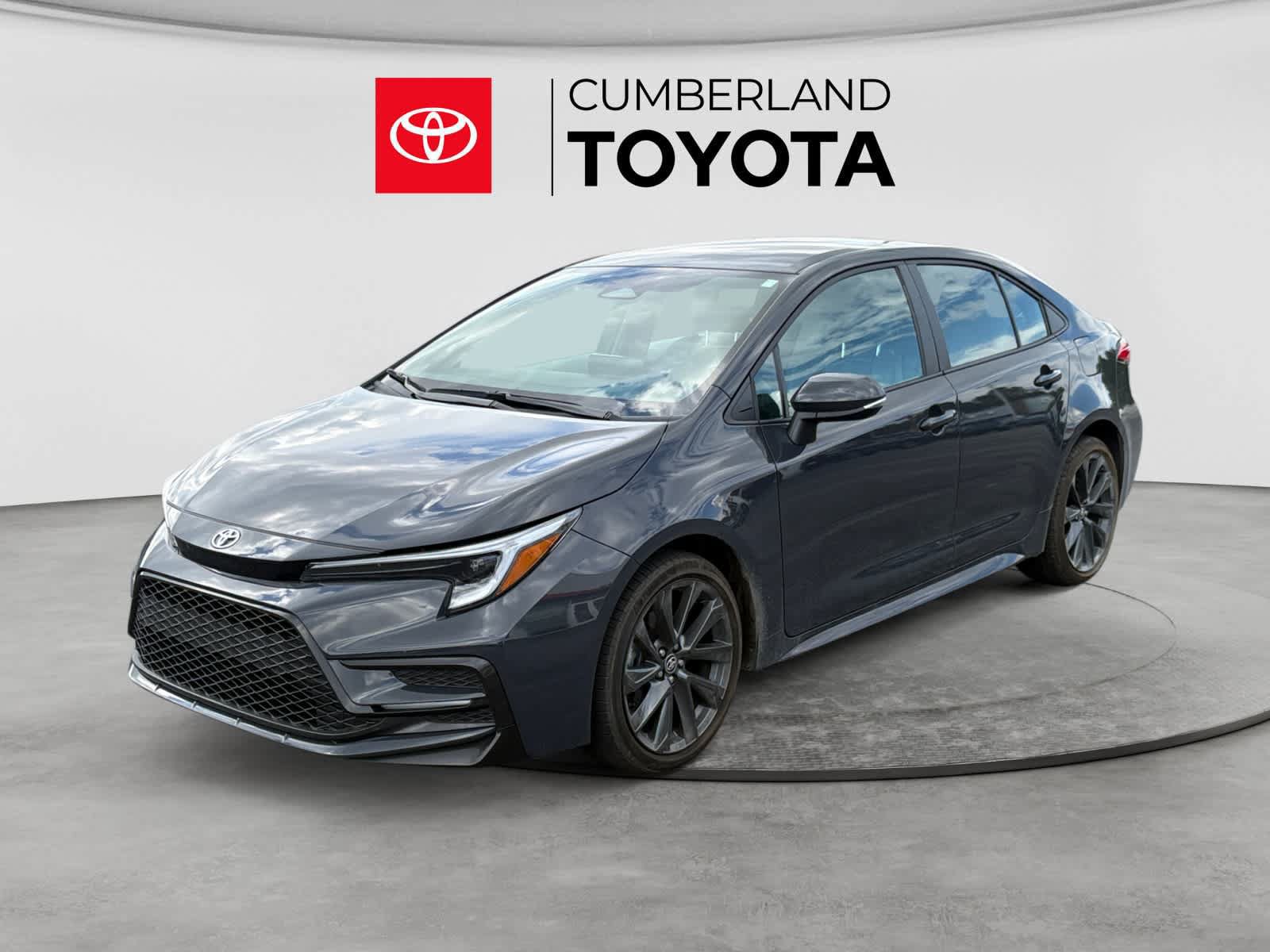 Used 2025 Toyota Corolla SE w/ Convenience Package
