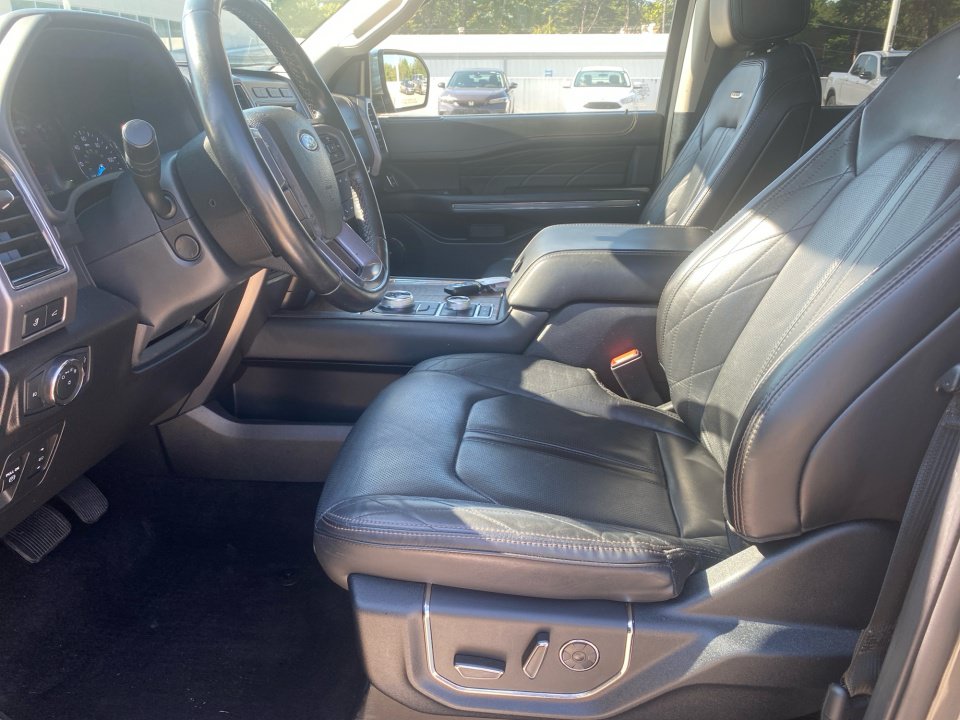 Used 2021 Ford Expedition Platinum AWD/4WD image 34