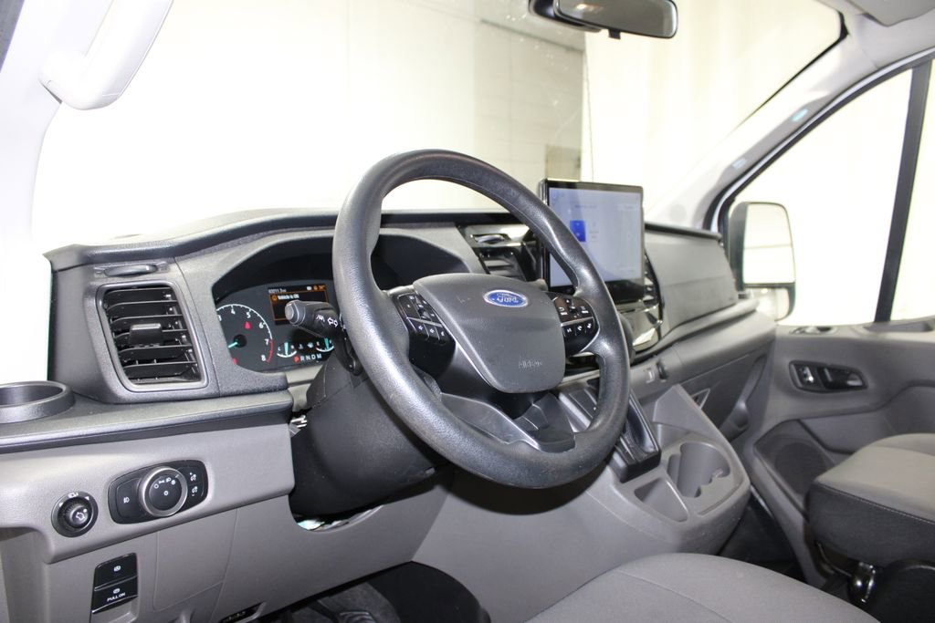 Used 2024 Ford Transit 350 XLT image 17