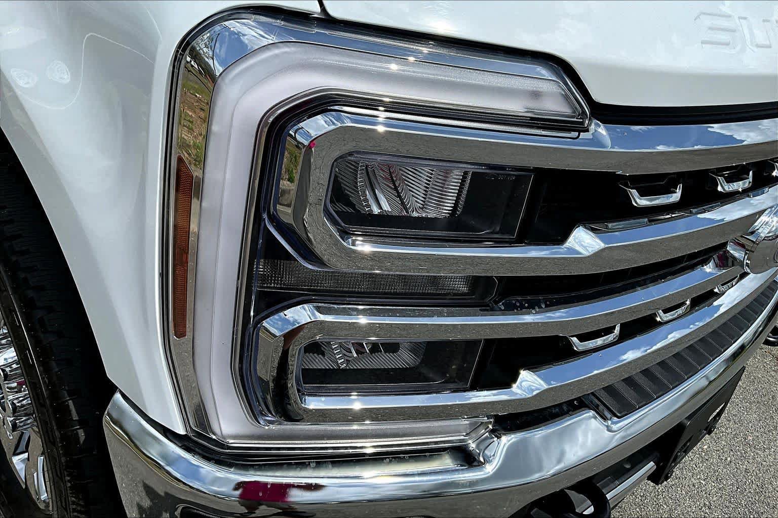 Certified 2026 Ford F250 Lariat w/ Chrome Package image 26