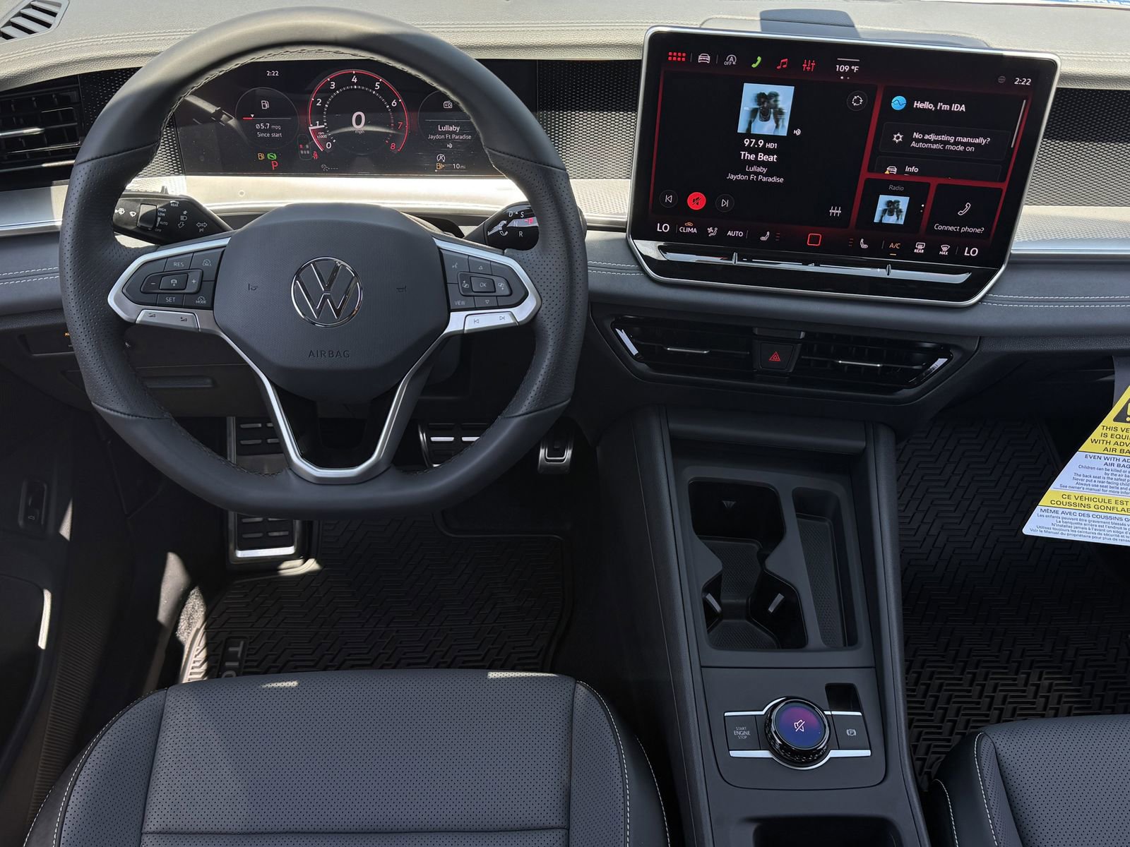 New 2026 Volkswagen Tiguan SE FWD image 13