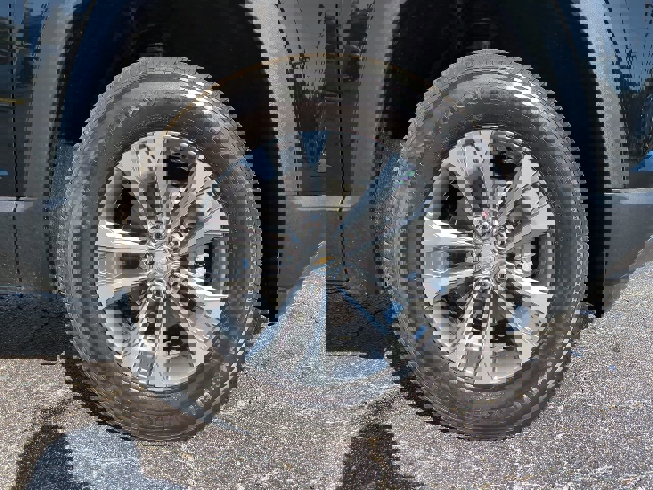 New 2026 Chevrolet Equinox LT w/ Convenience Package II image 11