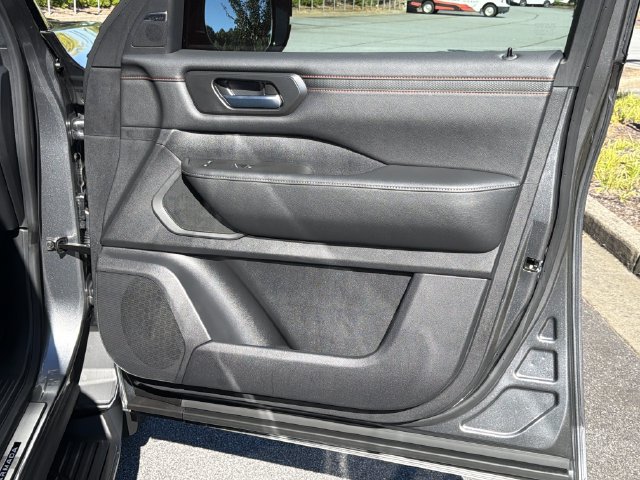 New 2026 Nissan Armada PRO-4X AWD/4WD image 16