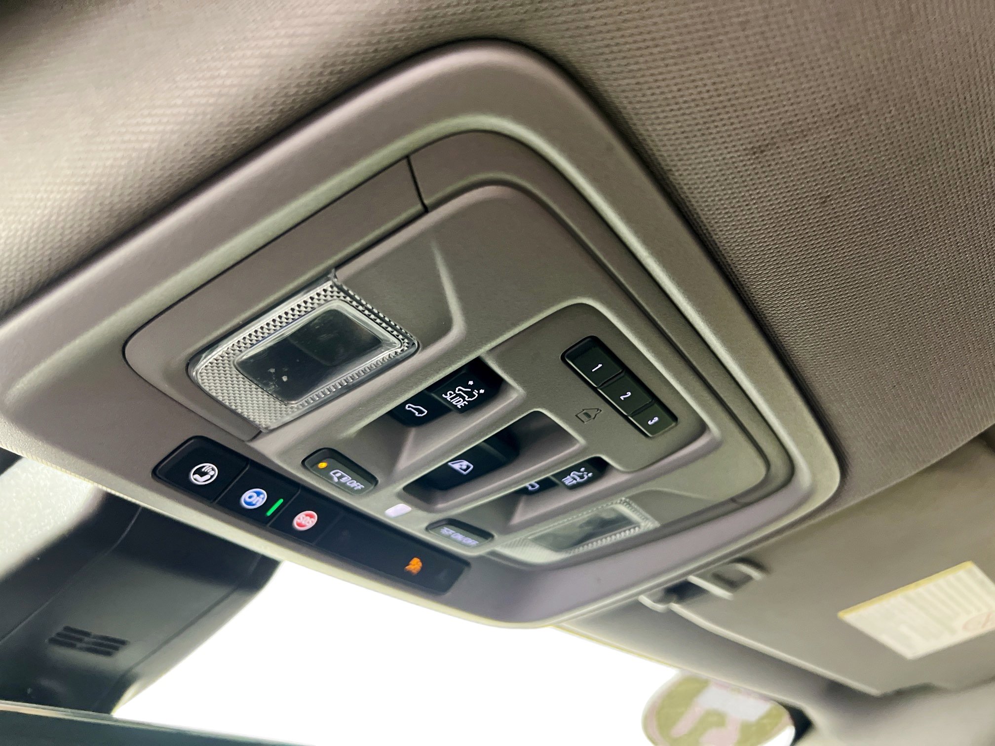 Used 2021 GMC Sierra 2500 Denali w/ Denali Ultimate Package image 22