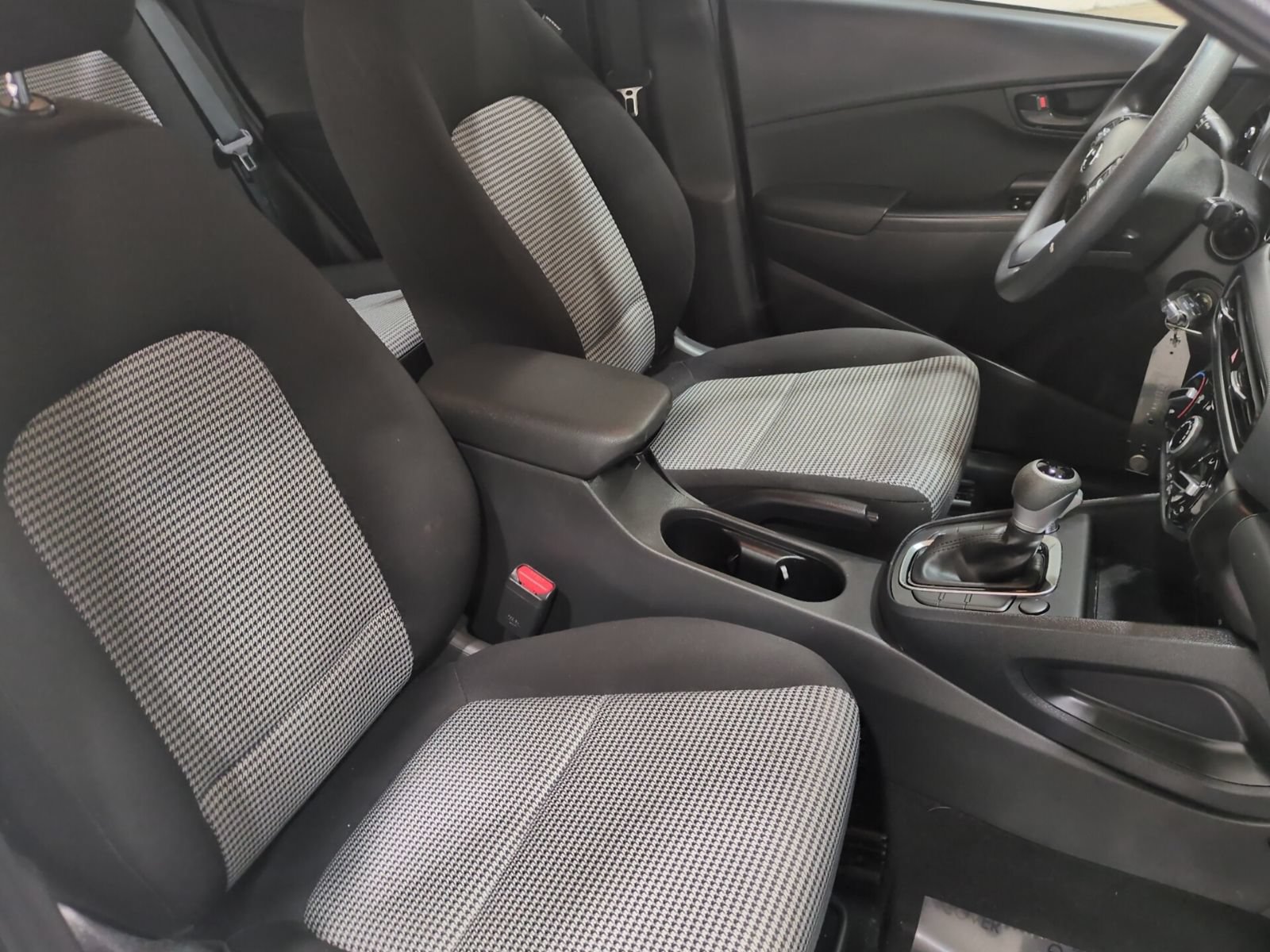Certified 2023 Hyundai Kona SE FWD image 10