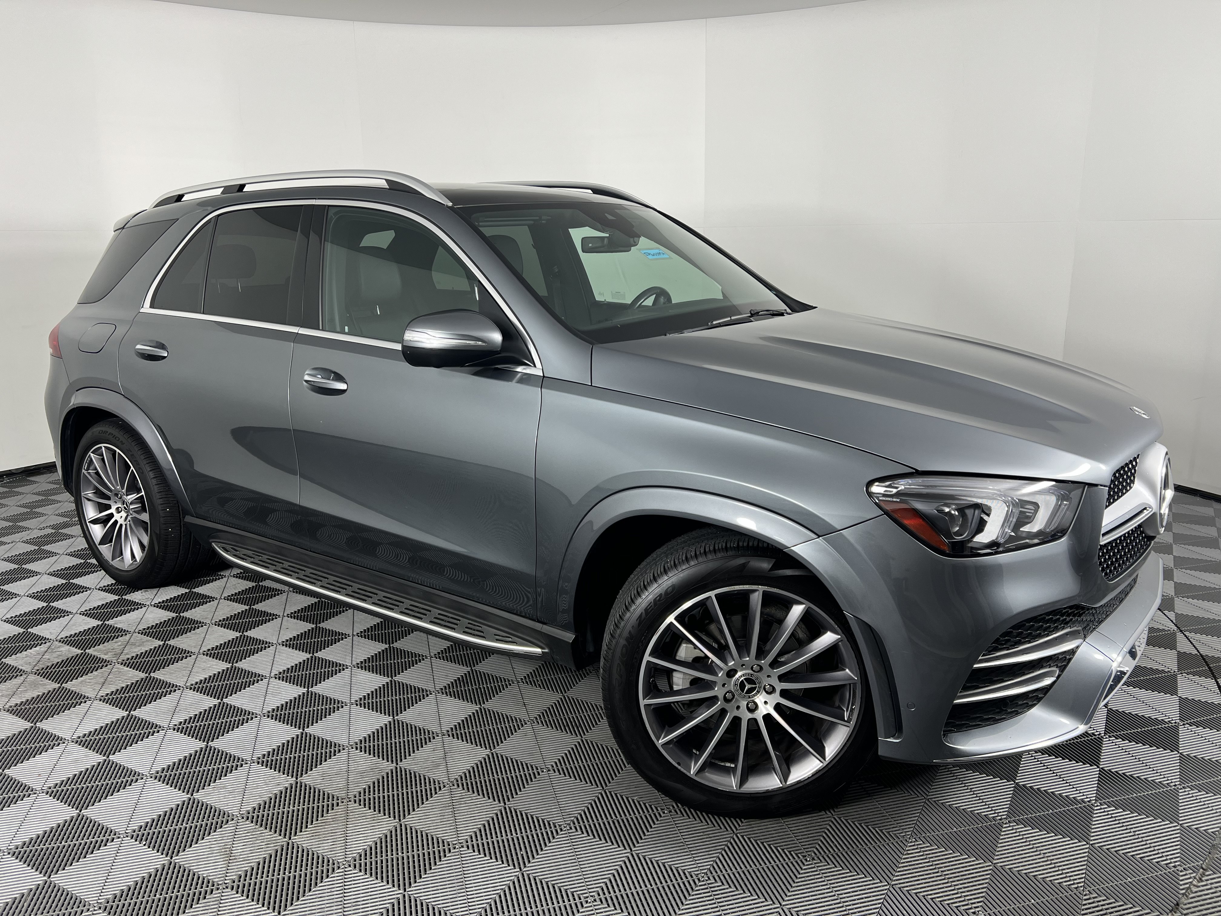Certified 2022 Mercedes-Benz GLE 350 4MATIC image 2