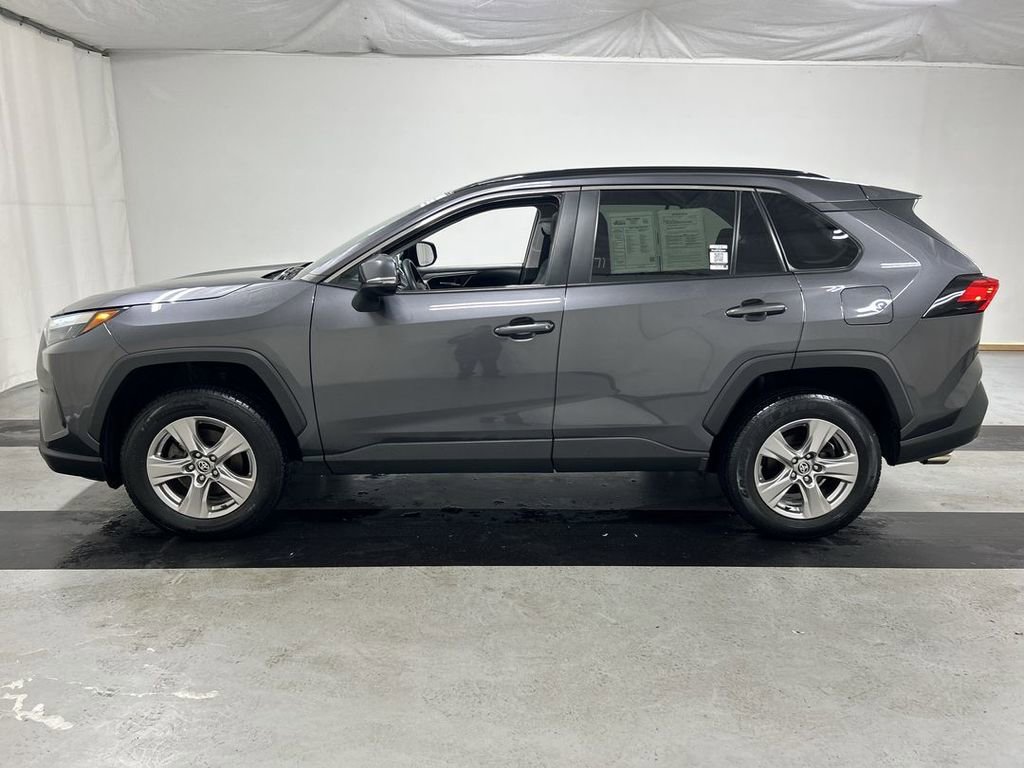 Used 2023 Toyota RAV4 XLE w/ Convenience Package image 6
