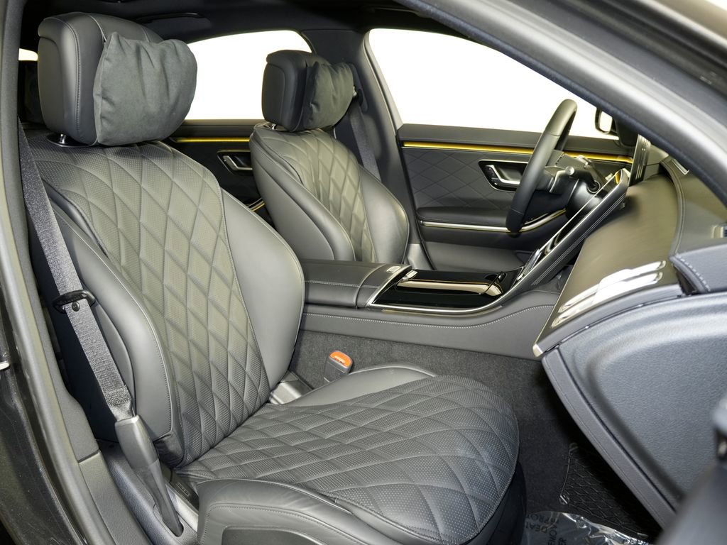 Certified 2025 Mercedes-Benz S 580 4MATIC Sedan image 16