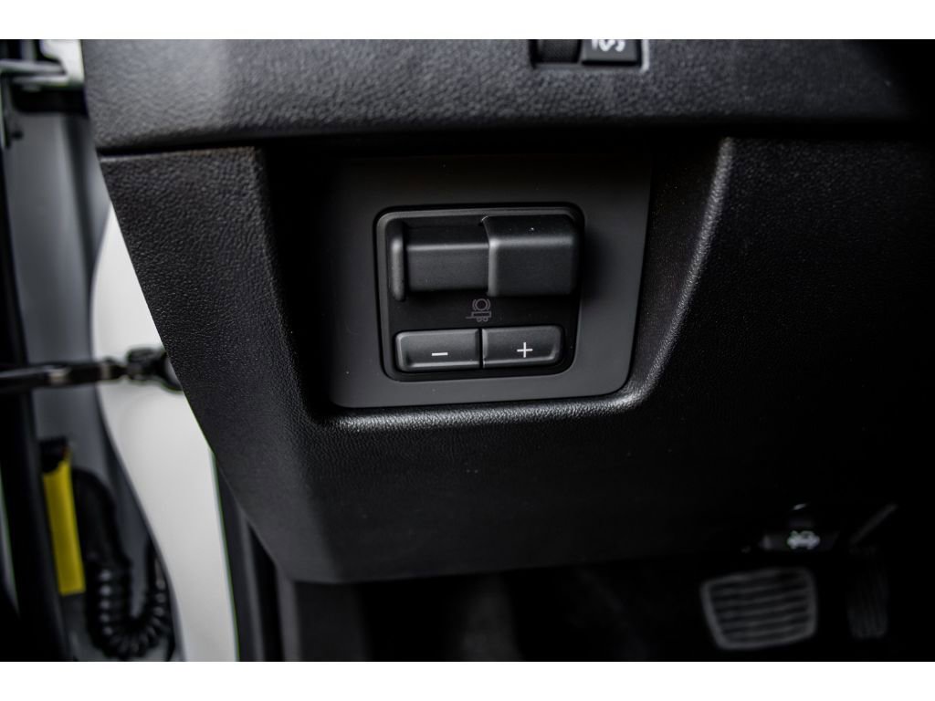 New 2026 GMC Canyon Elevation w/ Convenience Package image 33