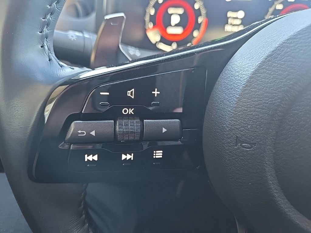 Used 2024 Nissan Z Performance w/ Floor Mat Package image 14