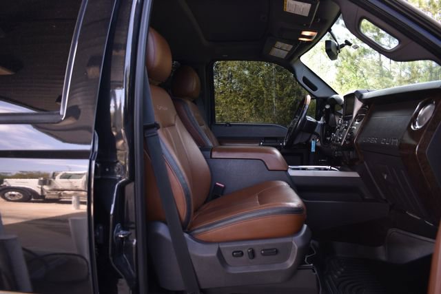 Used 2015 Ford F350 Platinum w/ FX4 Off-Road Package image 18