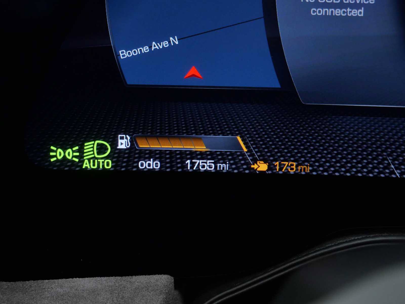 Certified 2024 Ferrari Roma Spider RWD image 28