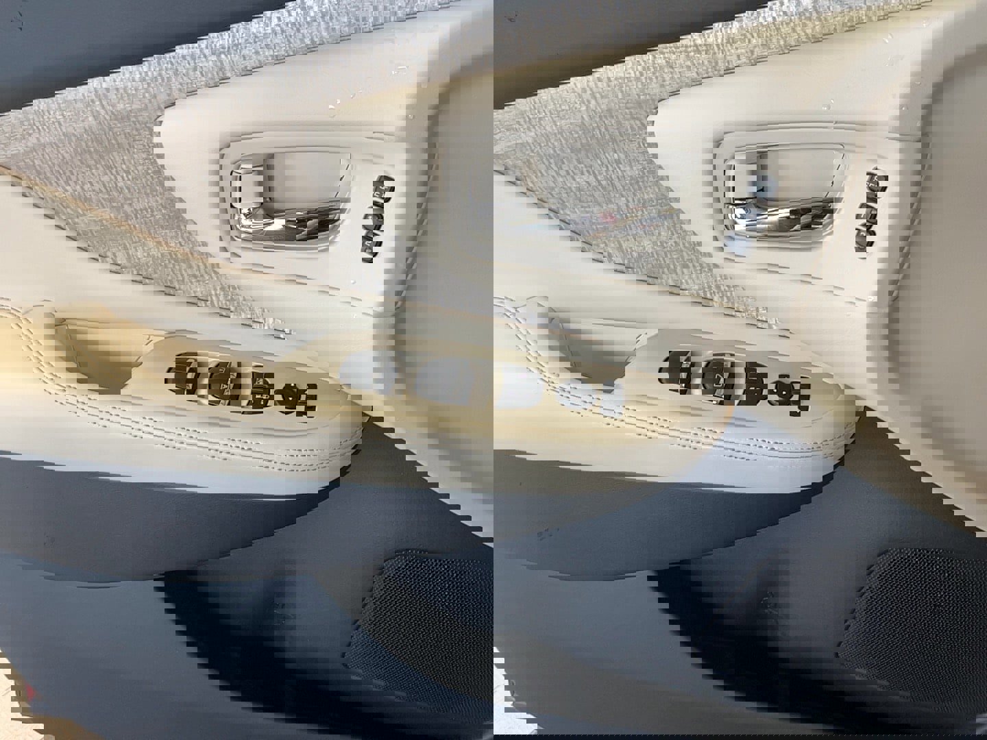 Used 2024 Nissan Murano SL image 20