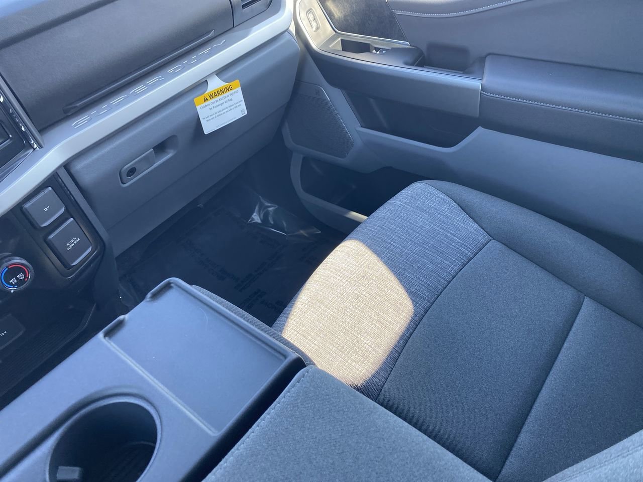 New 2026 Ford F250 XLT w/ XLT Premium Package image 15